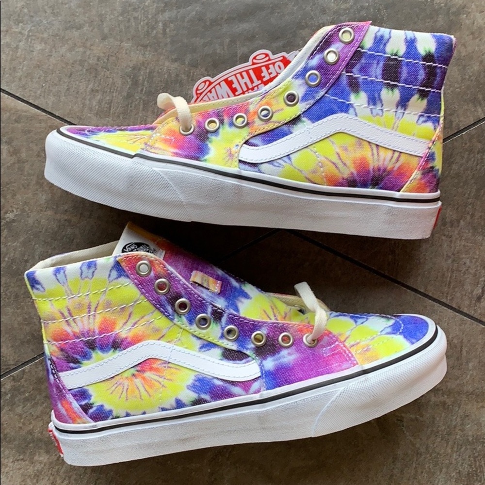 VANS SK8-HI TAPERED WASHED TIE DYE/TRUE WHITE WMNS - Picture 2 of 16